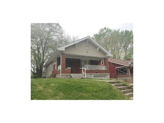 5044 Woodland Ave, Kansas City, MO 64110