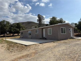 27675 Dales St, Sun City, CA 92585