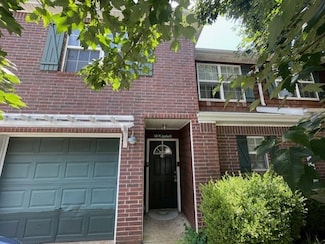 1431 W Junction St Unit 2, Fayetteville, AR 72701