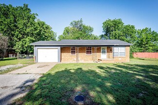 212 212 St N, Duncan, OK 73533