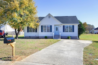 401 Oak Dare Ln, Wendell, NC 27591