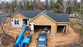 8630 Oak Park Cir, Minocqua, WI 54548