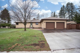 1215 14th St, Cloquet, MN 55720