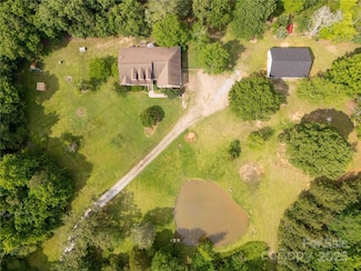 2818 Neill Rd, Lancaster, SC 29720