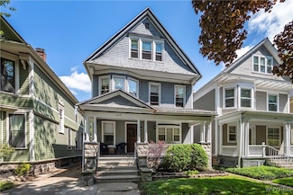 189 Saint James Place, Buffalo, NY 14222