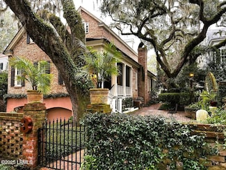 3 Waterside Dr, Beaufort, SC 29907