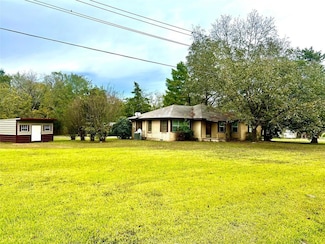 612 Keith St, Kennard, TX 75847