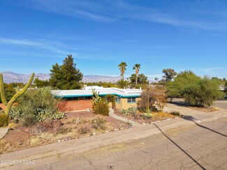 7235 E Princeton Dr, Tucson, AZ 85710