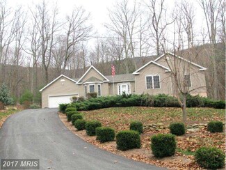 2066 Jewell Hollow Rd, Luray, VA 22835