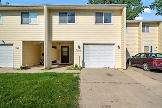 3409 Harcourt Dr, Ames, IA 50010