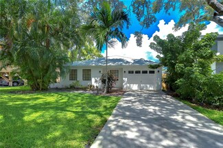 3203 W San Luis St, Tampa, FL 33629