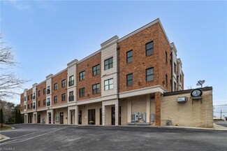 2920 Martinsville Rd Unit 302, Greensboro, NC 27408