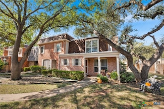 619 Strings Dr, San Antonio, TX 78216
