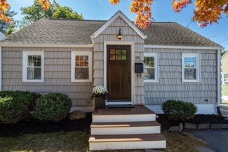68 Hillcrest Rd, Waltham, MA 02451