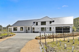 2509 Madrona Ave, Saint Helena, CA 94574