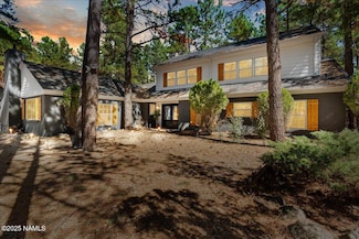 530 N Charles Rd, Flagstaff, AZ 86001