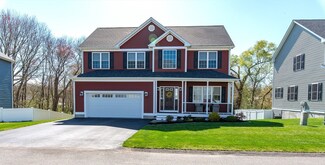 77 Theresa Marie Ave, Woonsocket, RI 02895