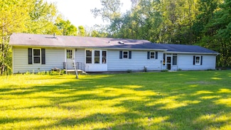 6340 Warren Woods Rd, Three Oaks, MI 49128