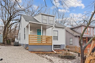 8711 E Smart Ave, Independence, MO 64053