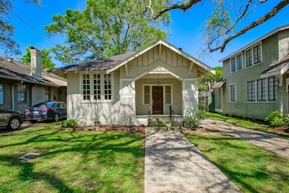 2738 State St, New Orleans, LA 70118