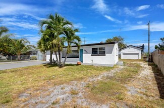 4035 N Browning Dr, West Palm Beach, FL 33406