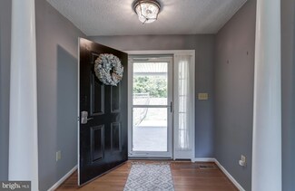 6115 Dairy Dr, Mineral, VA 23117