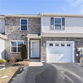 987 S Fork Dr, Easton, PA 18040