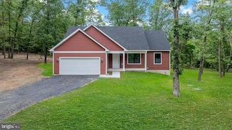 183 Silage Ln, Berkeley Springs, WV 25411