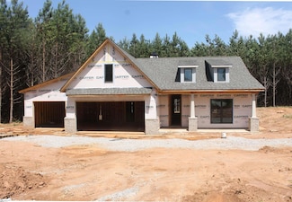 301 Palmetto Rd, Pelzer, SC 29669
