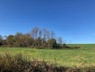 6 Poor House Rd, Lancaster, KY 40444
