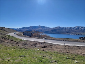 184 Easton Way, Chelan, WA 98816
