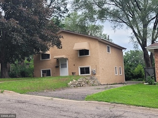 327 14th Ave S, South Saint Paul, MN 55075