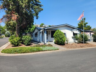4624 S Pacific Hwy Unit 44, Phoenix, OR 97535