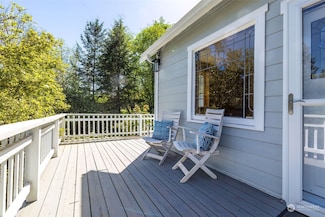 16622 Delano Rd SW, Lakebay, WA 98349