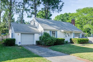 3 Maple St, North Easton, MA 02356