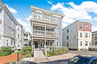 38 Trident Ave Unit 1, Winthrop, MA 02152