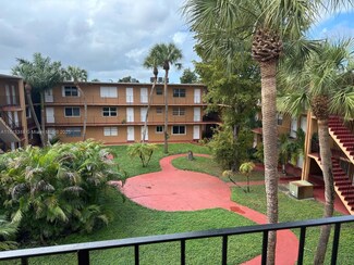 1230 W 54th St Unit 325A, Hialeah, FL 33012