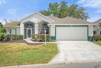 21242 Braveheart Dr, Leesburg, FL 34748