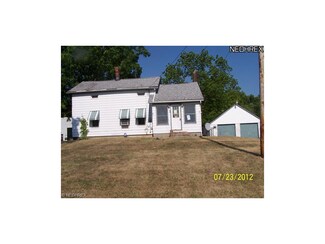 3326 Bushnell Campbell Rd, Fowler, OH 44418
