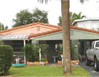 17701 NE 13th Ave, North Miami Beach, FL 33162