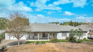 2850 Heinemann Dr, Valley Springs, CA 95252