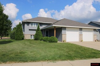 653 Grayhawk Dr, Mankato, MN 56001