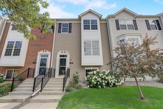1706 Riverside Dr, Shakopee, MN 55379