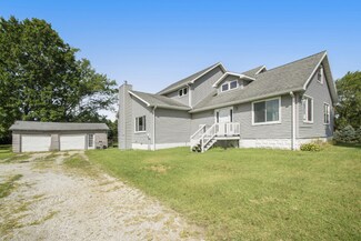 12028 Landon Rd, Baroda, MI 49101