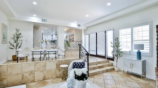 4704 E Centralia St, Long Beach, CA 90808