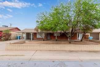 2910 W Rose Ln, Phoenix, AZ 85017