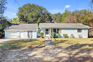 530 Mckenzie Rd, Lake Helen, FL 32744