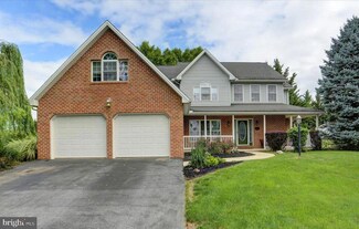 1731 Alligator Reef Ave, Chambersburg, PA 17202