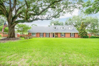 209 Stephanie Ave, Lafayette, LA 70503