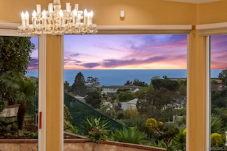 6430 La Jolla Scenic Dr S, La Jolla, CA 92037